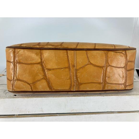 DOONEY & BOURKE, TAN EMBOSSED ANIMAL PRINT MEDIUM SHOULDER BAG - Picture 9 of 15